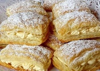 Blätterteigschnitten mit Paradiescreme