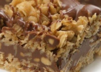 Leckere Schoko-Schnitte mit Haferflocken ohne backen