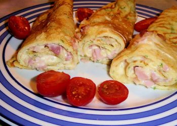 Pikante Pfannkuchen mit Schinken und Käse