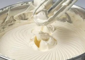 Sanfte Buttercreme mit schneller Zubereitung