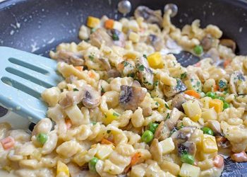 Spätzlipfanne mit Gemüse