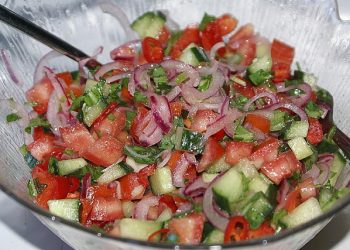 Türkischer Tomatensalat