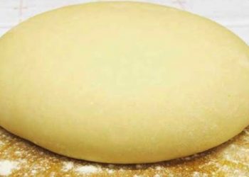 Universeller Joghurt-Hefeteig für alles (Pizzen, Kuchen, etc.)