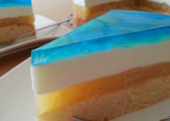 Blue Hawaii Torte
