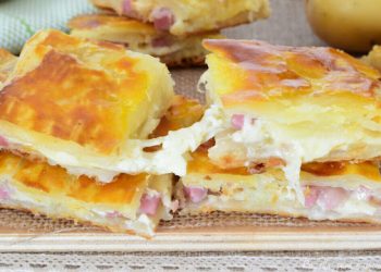 Blätterteigtaschen mit Schinken und Käse, 5 Minuten Zubereitung