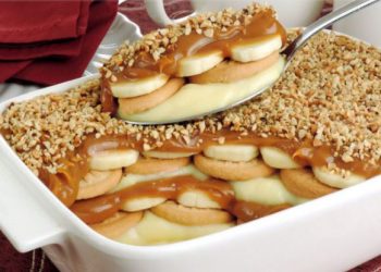 Butterkeks Dessert mit Bananen und Vanillepudding