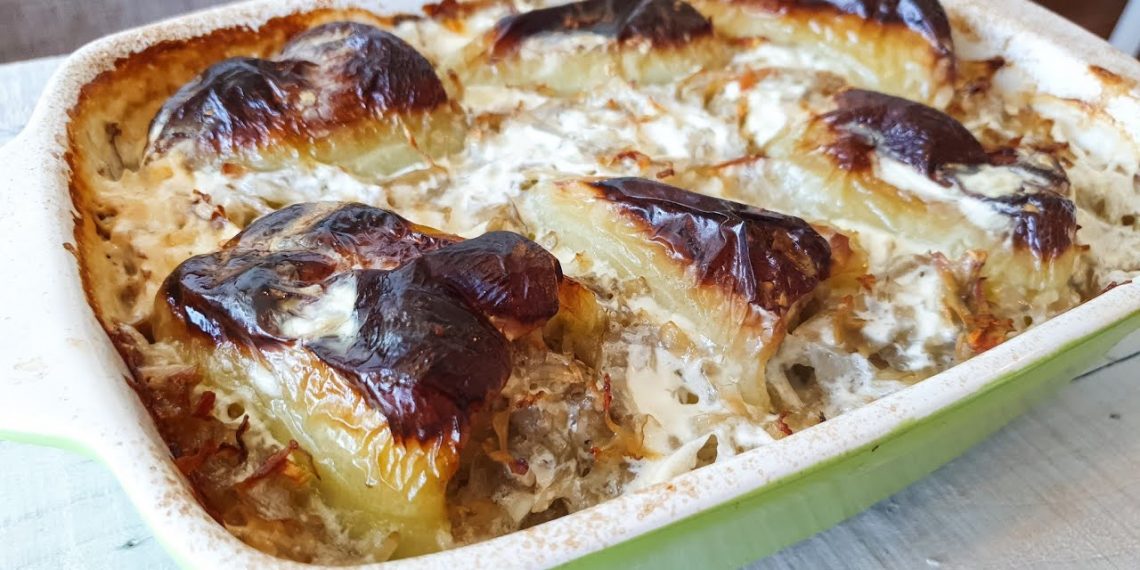 Gefüllte Paprika mit Hackfleisch & Knoblauch