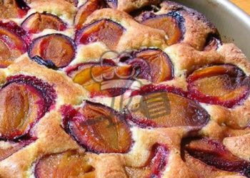 Schneller Pflaumenkuchen mit Zimt