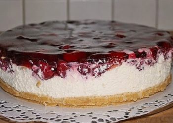 Windbeuteltorte mit Frischkäse in 10 Minuten fertig zum naschen !