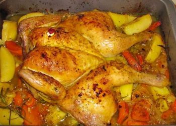 ARABISCHES ZITRONEN – KNOBLAUCH HUHN MIT KARTOFFELN UND ZWIEBELN