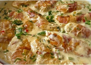 Hähnchen in cremiger Spinat-Parmesan-Soße