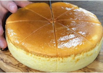 Ruckzuck gebacken: Dieser Käsekuchen besteht aus nur 3 Zutaten.