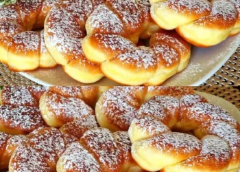 Locker und Lecker: Rezept mit nur 1 Ei, Mehl und Milch