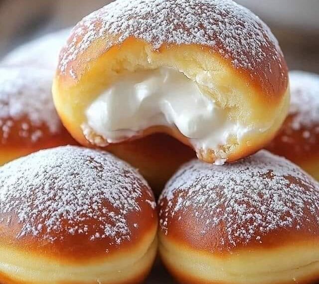 Bomboloni- Italienische Donuts mit Cremefüllung