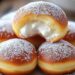 Bomboloni- Italienische Donuts mit Cremefüllung