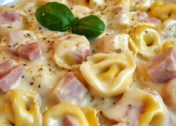 Tortellini alla Panna – Cremig, einfach und himmlisch lecker!