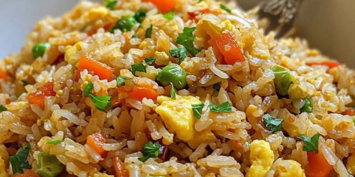 Gebratener Reis mit Ei &amp; Gemüse – Einfach &amp; Lecker - Welt Rezept