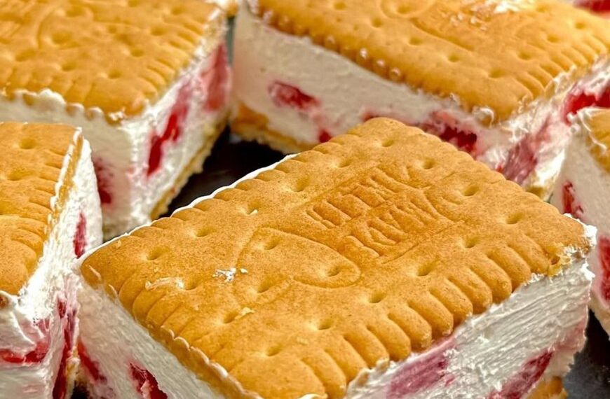 Schnelle Erdbeer-Nachspeise in nur 10 Minuten