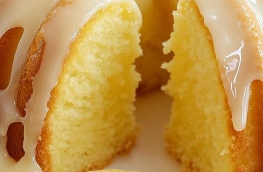 Zitronen Gugelhupf mit 250 ml Joghurt backe ich jede Woche!