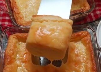 Ooey Gooey Butter Cake Bars – Unglaublich cremig & super einfach!